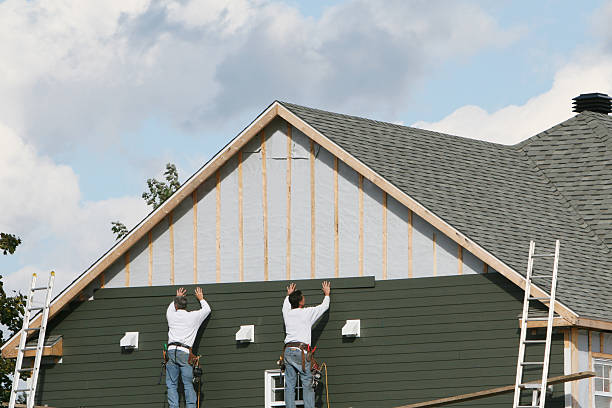 Professional Siding technician working in Homer City, PA